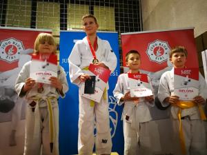 87791666_3265733450107395_1367399866287783936_n