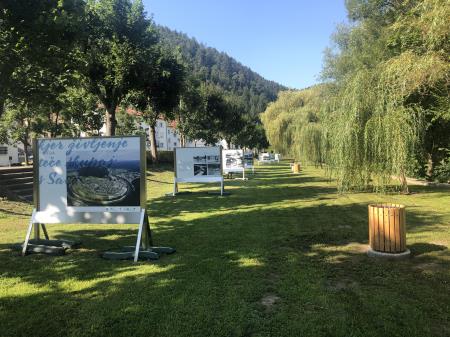 Razstava občine v parku