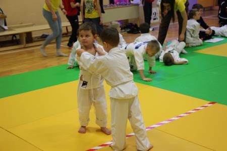 267969648_318560780273583_5791807296326775052_n