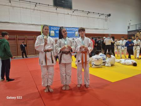 viber_image_2023-03-26_20-59-51-079