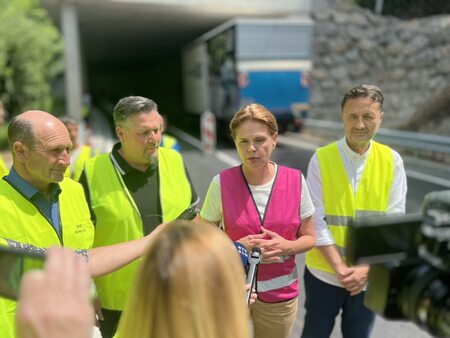 ministrica in župana