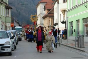 1977134_300569286763911_1267451633_n